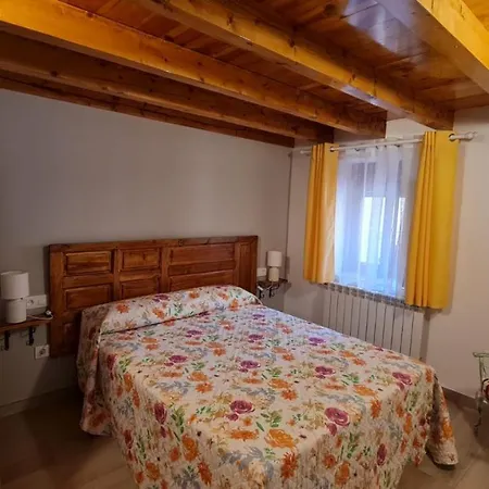 Holiday home 7 Pinos De Gredos Navarredonda de Gredos